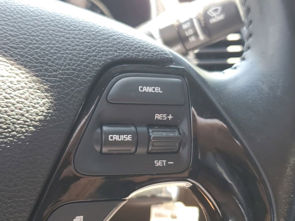 Used 2017 Kia Forte S image 23