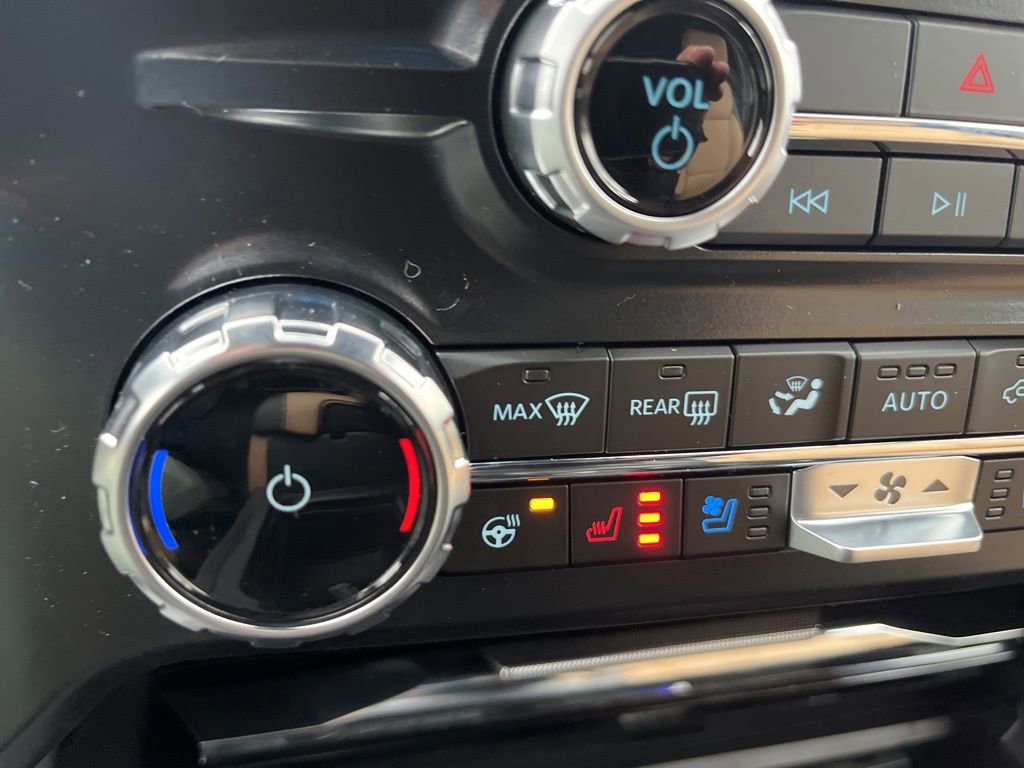 New 2026 Ford F350 Lariat image 19