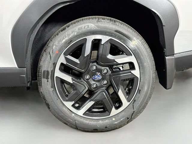 New 2026 Subaru Forester Limited AWD/4WD image 32