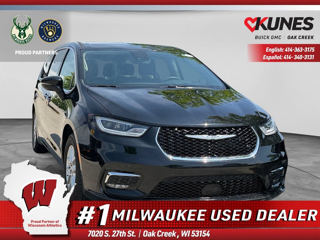 Used 2024 Chrysler Pacifica Touring-L