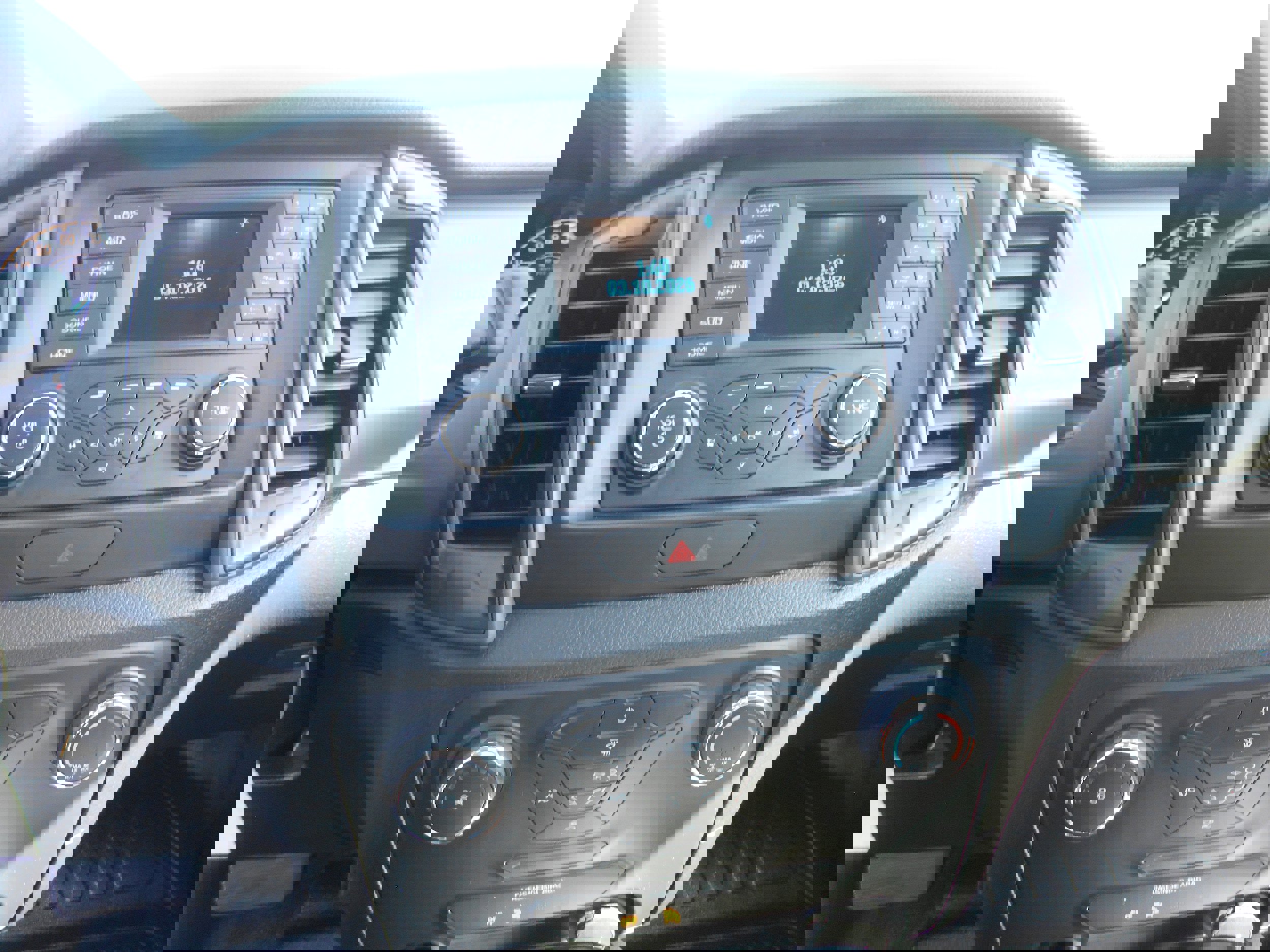 Used 2022 Ford Ranger XL image 3