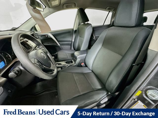 Used 2016 Toyota RAV4 LE AWD/4WD image 25