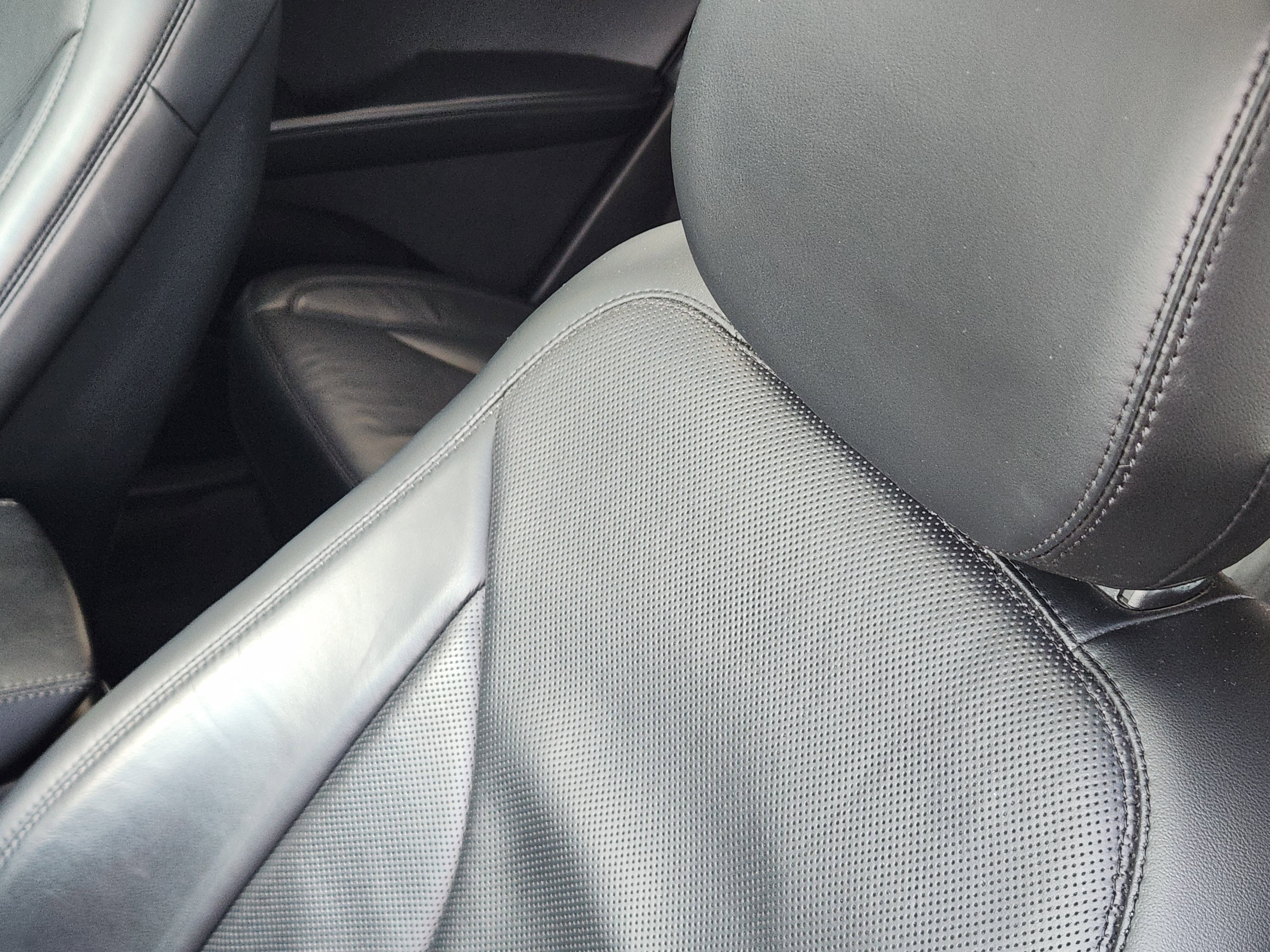 Used 2020 Lincoln Nautilus Reserve image 15