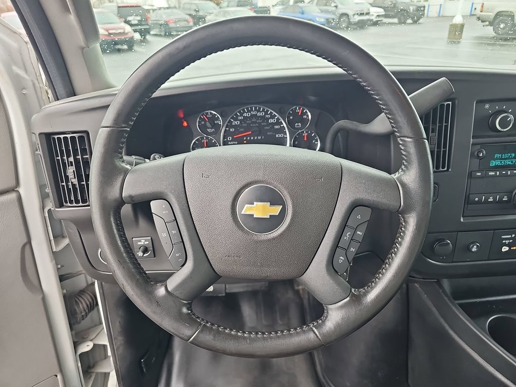 Used 2021 Chevrolet Express 3500 w/ Power Convenience Package RWD image 15