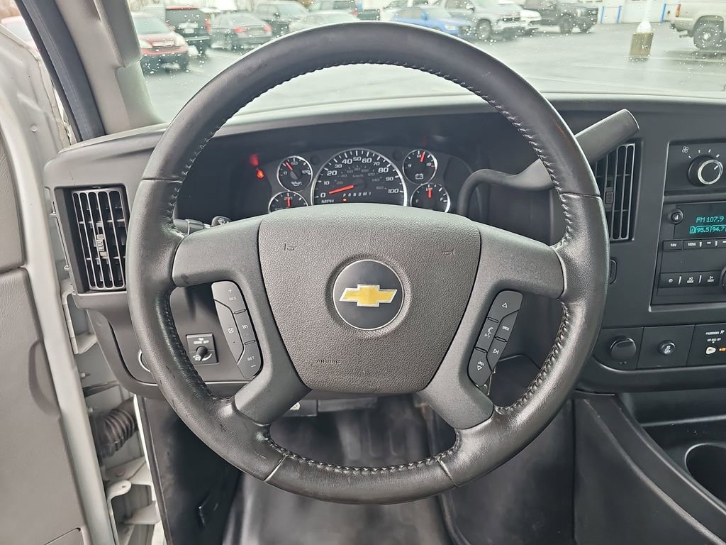 Certified 2021 Chevrolet Express 3500 Cutaway w/ Power Convenience Package image 15