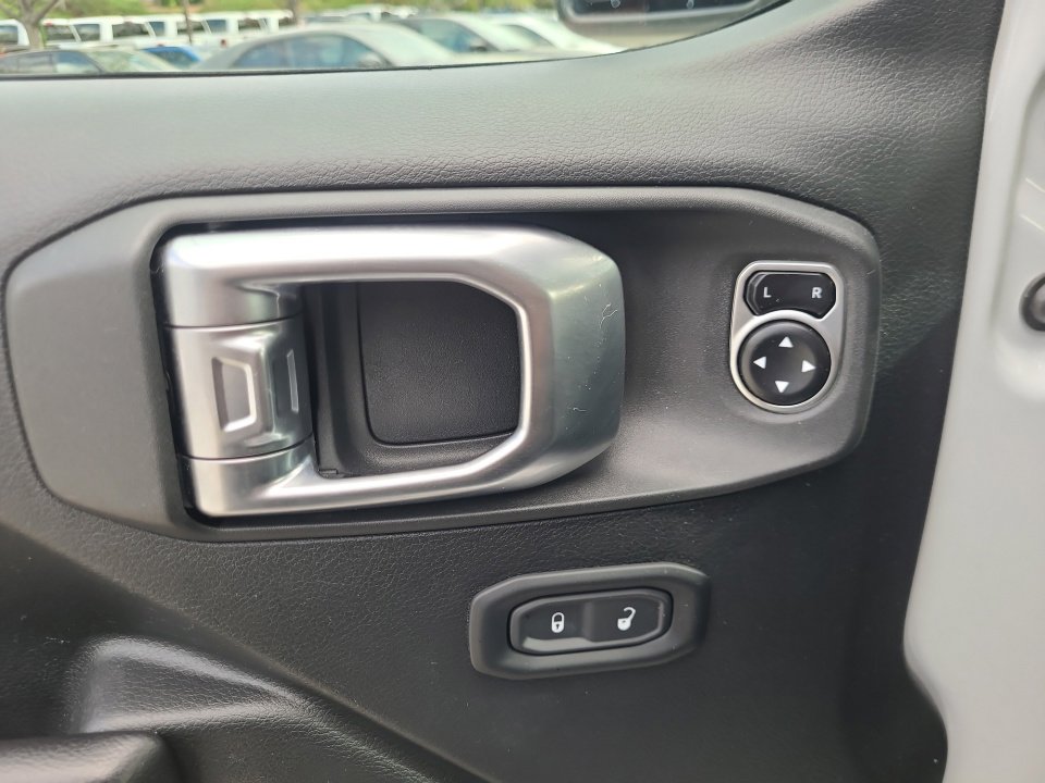 Used 2019 Jeep Wrangler Unlimited Sport S image 36