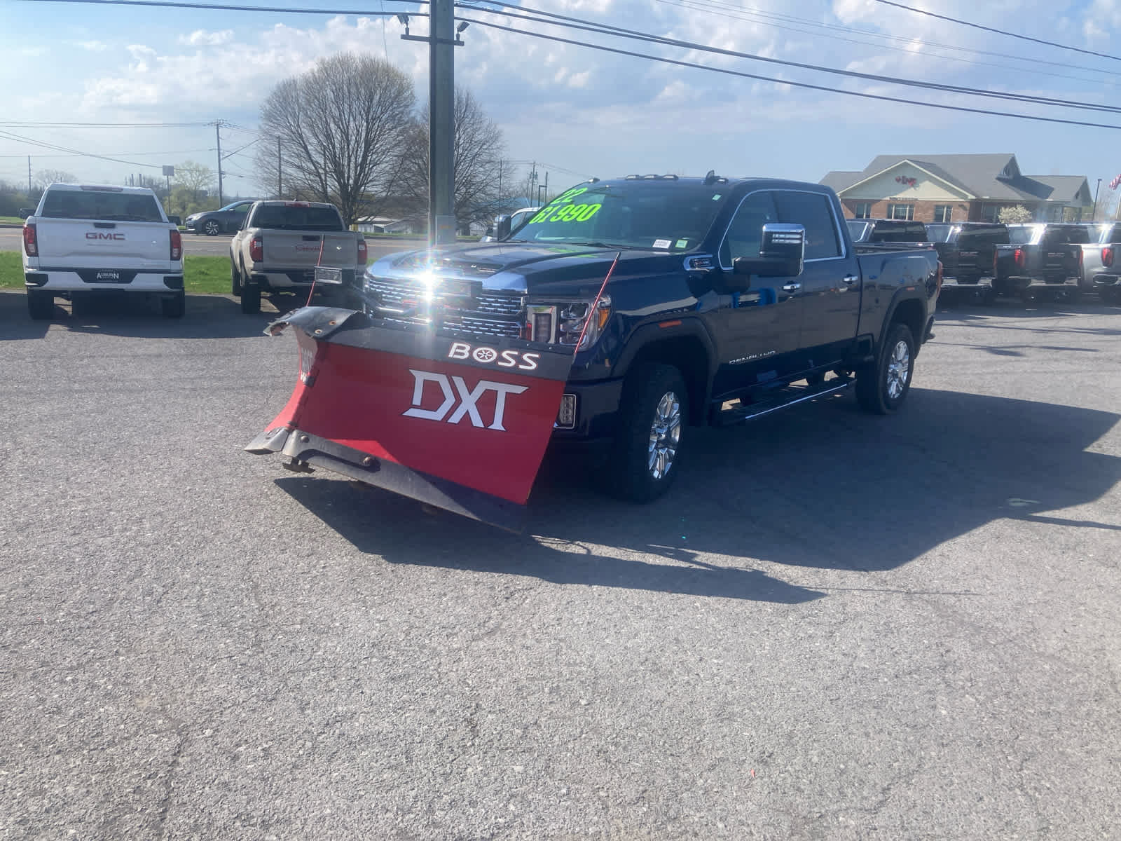 Used 2022 GMC Sierra 2500 Denali w/ Denali Ultimate Package AWD/4WD image 2