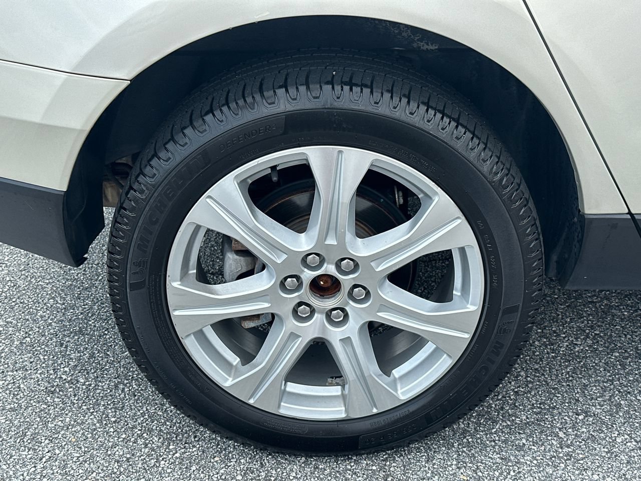 Used 2013 Cadillac SRX Performance w/ Driver Awareness Package AWD/4WD image 17