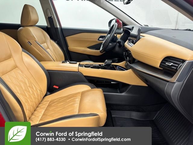 Used 2021 Nissan Rogue Platinum image 10