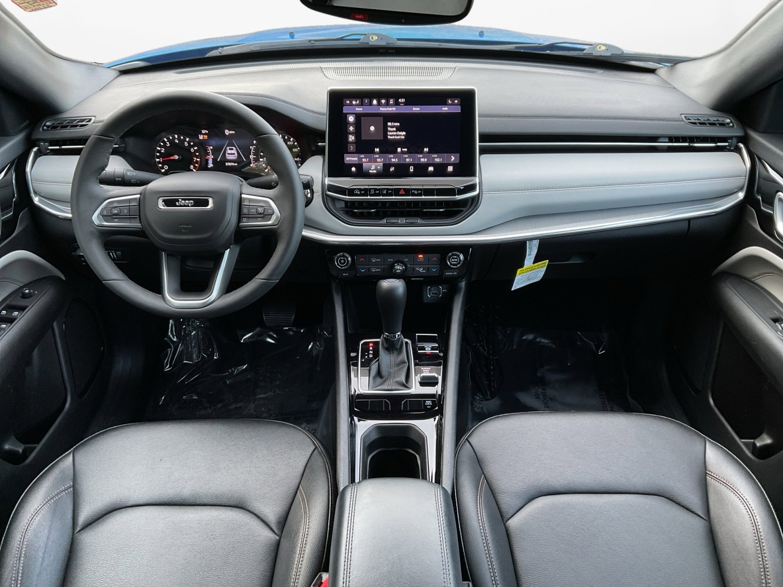 Used 2024 Jeep Compass Limited image 10