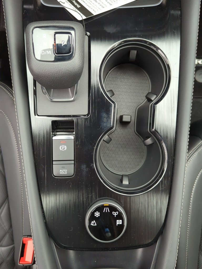 New 2026 Nissan Rogue Platinum image 24