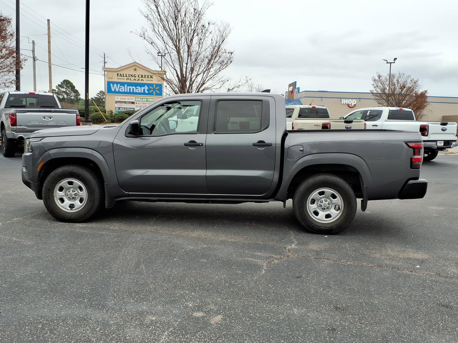 Used 2022 Nissan Frontier S w/ Technology Package image 22