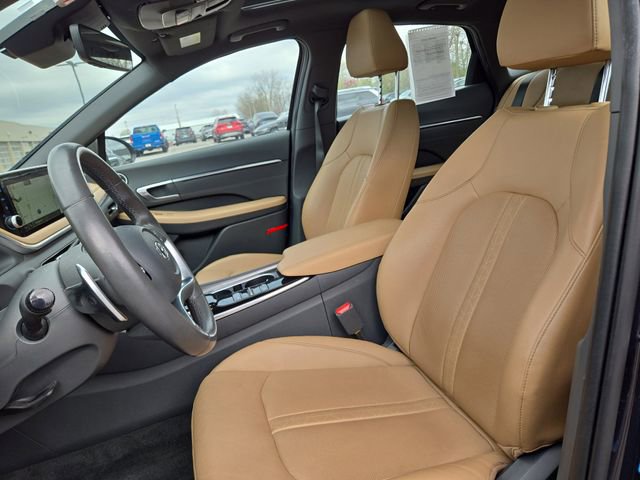 Used 2023 Hyundai Sonata Limited image 22