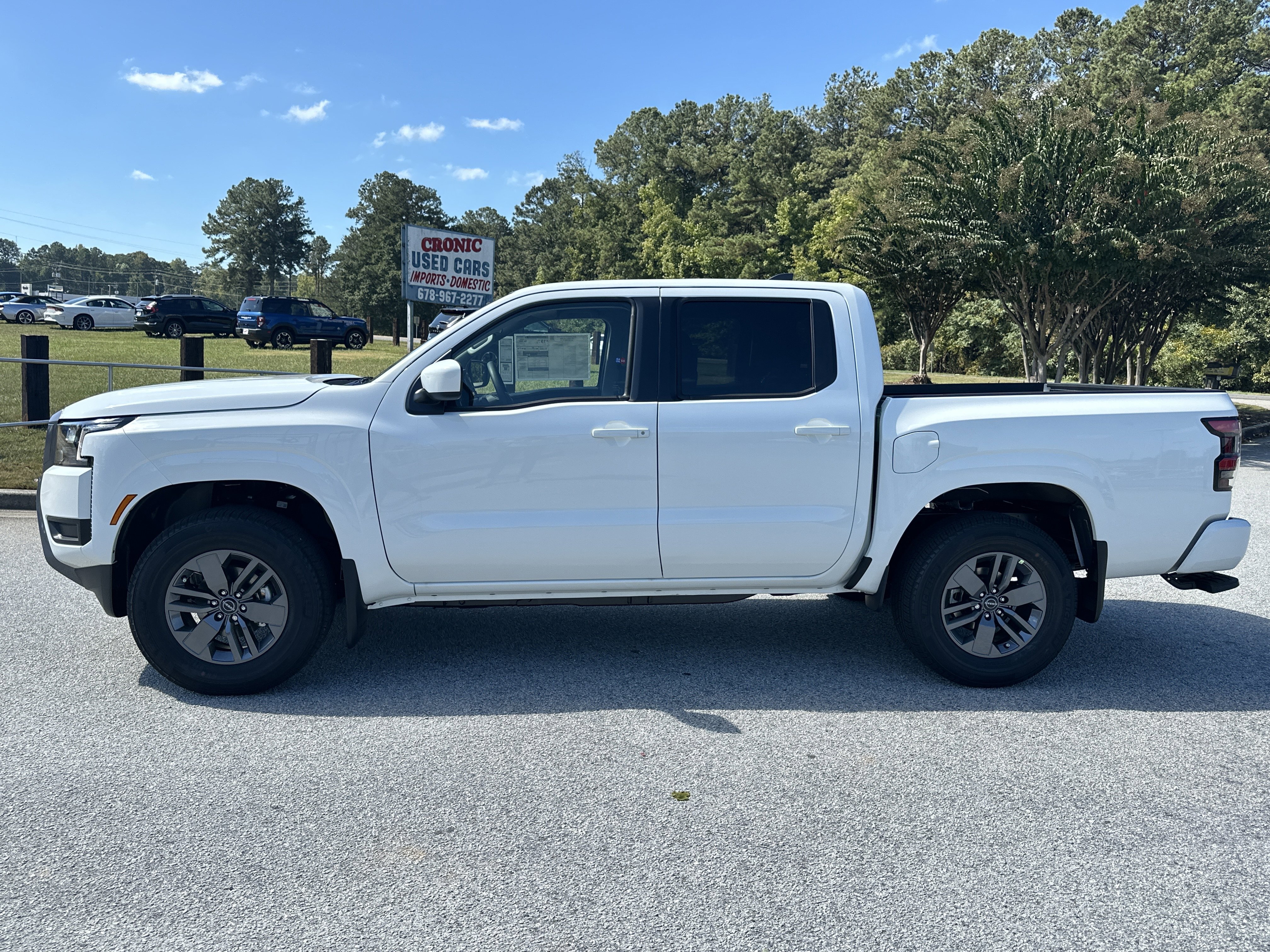 New 2026 Nissan Frontier SV w/ Tow Package image 8
