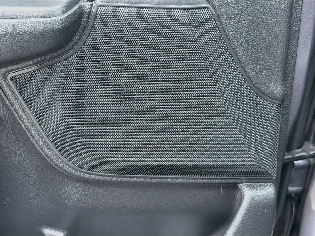 Used 2018 Honda CR-V Touring image 24