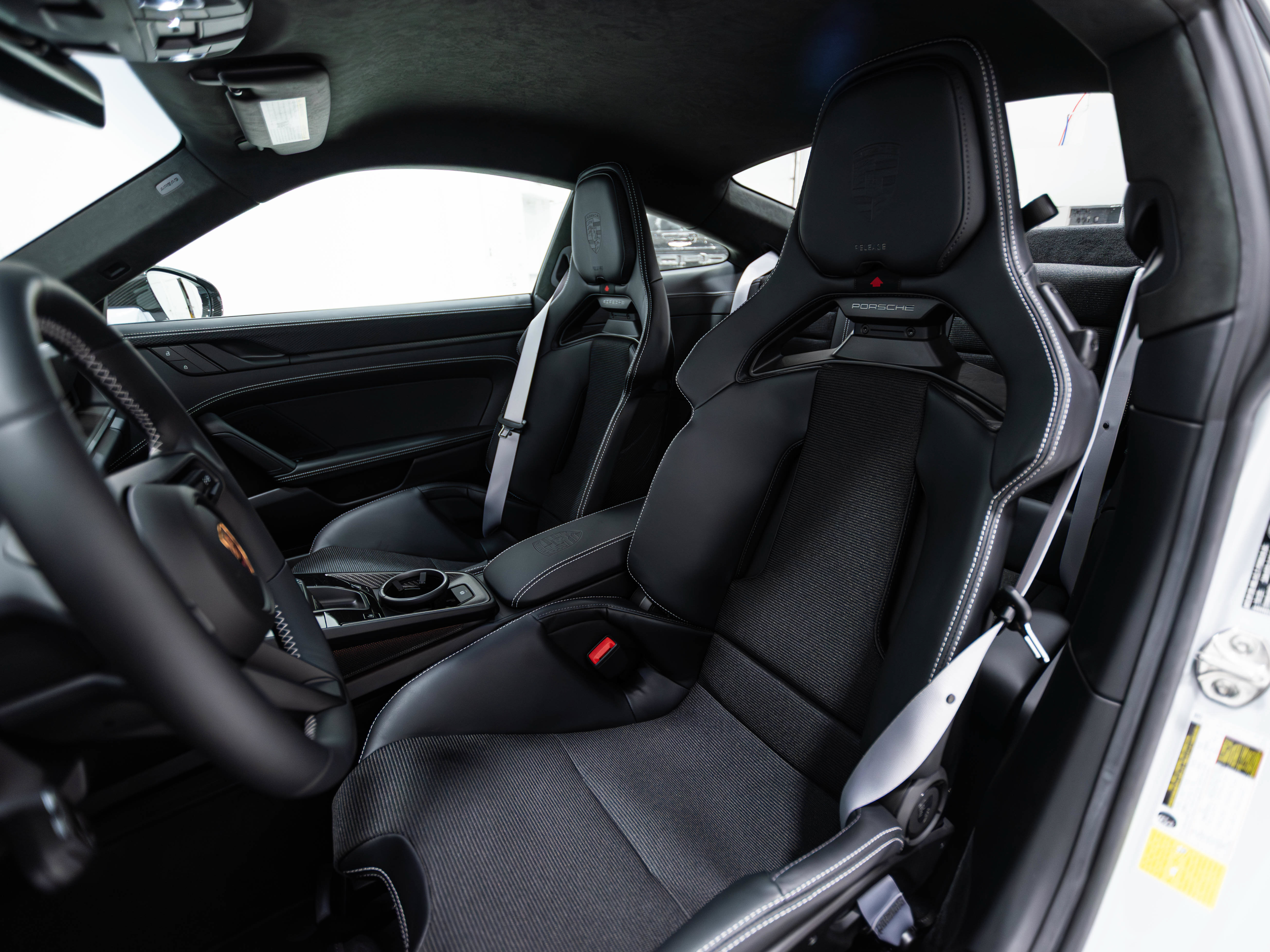 Used 2026 Porsche 911 GT3 RWD image 45