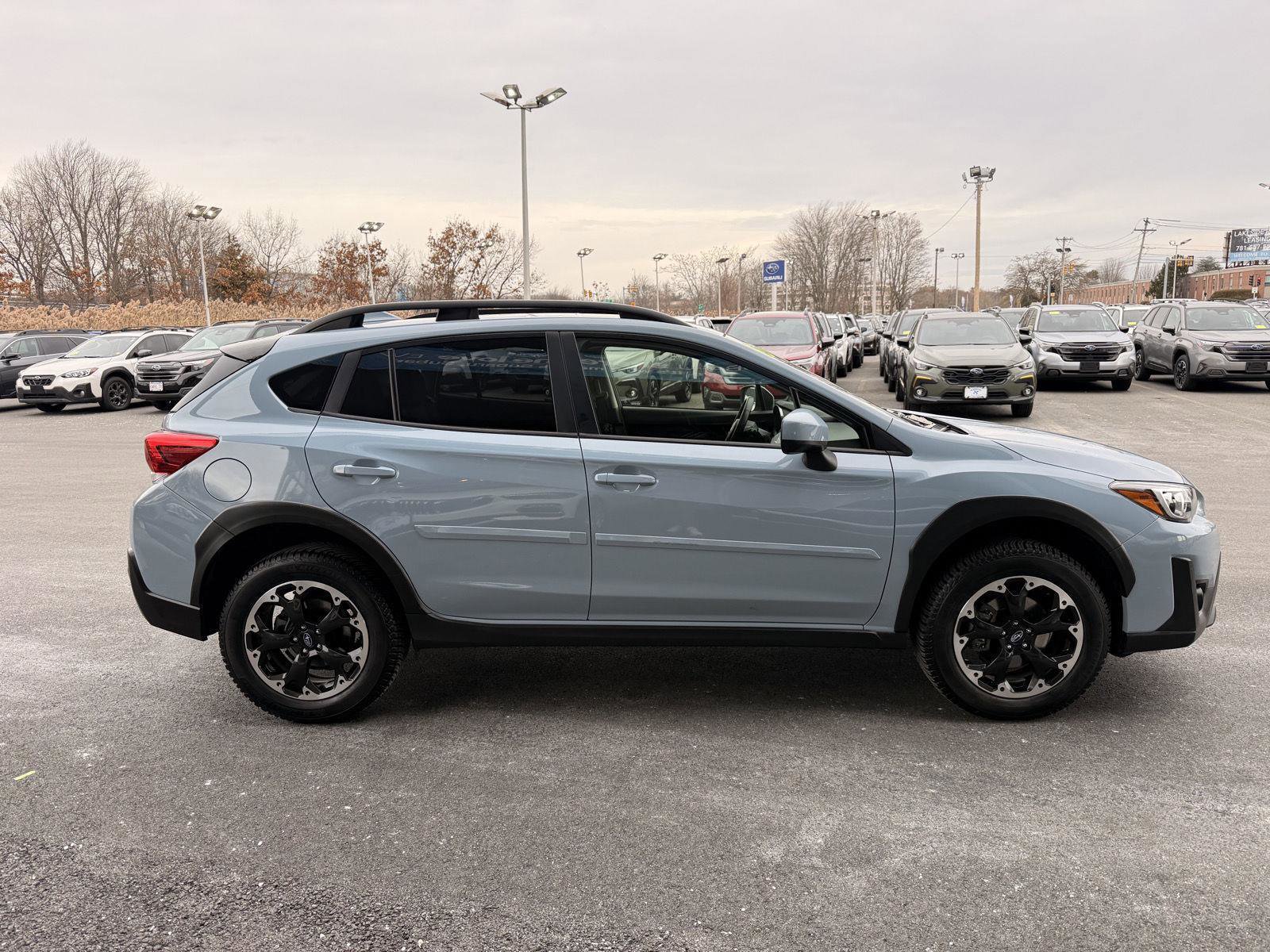 Certified 2022 Subaru Crosstrek 2.0i Premium w/ Moonroof Package image 6