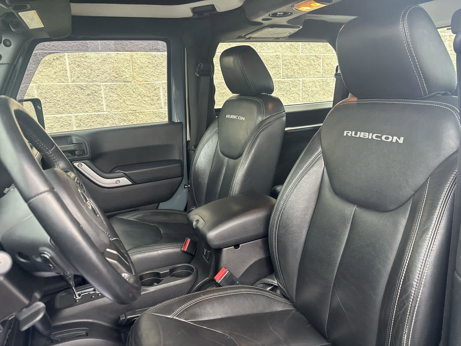 Used 2015 Jeep Wrangler Rubicon w/ Dual Top Group image 13