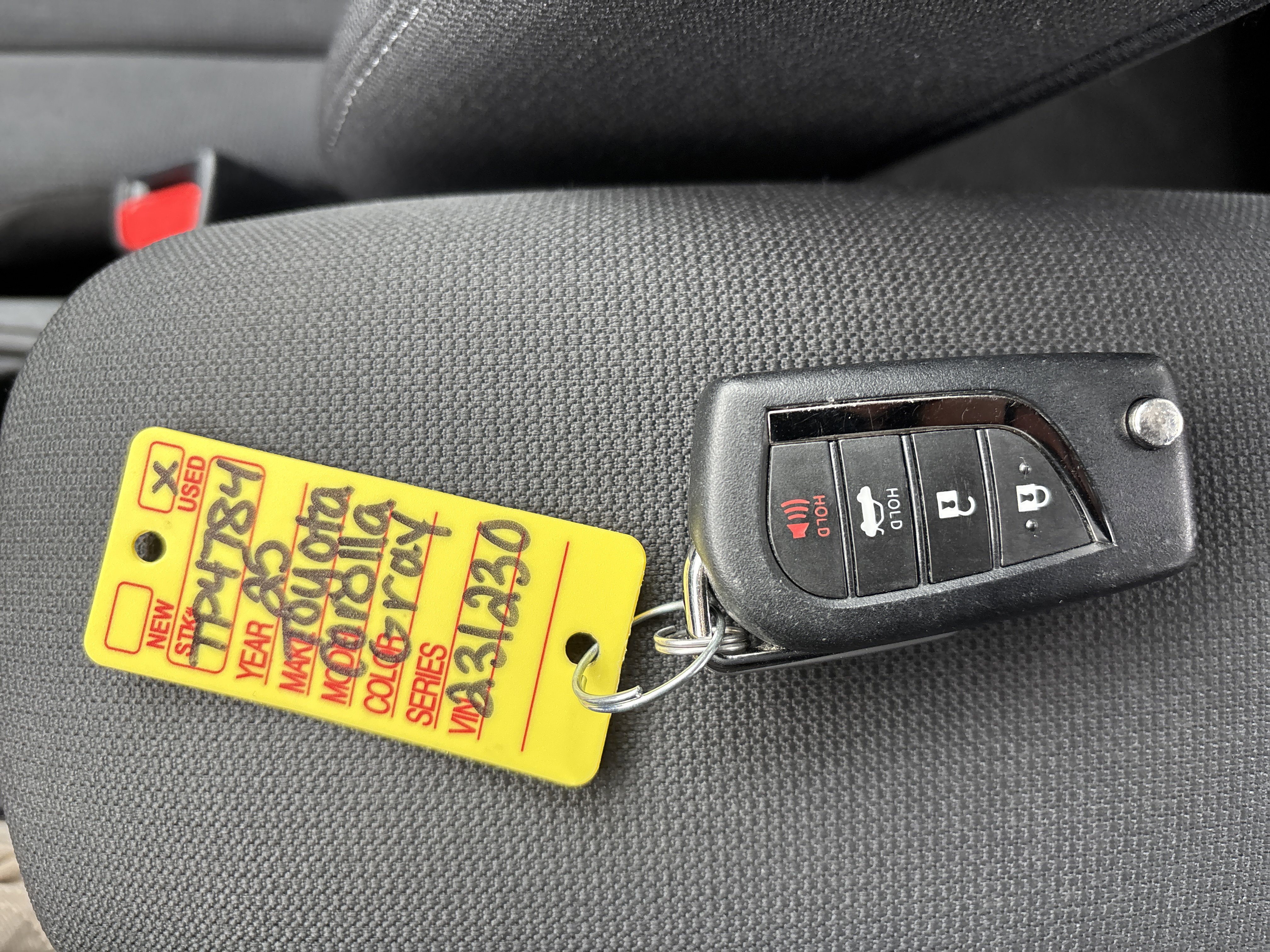 Certified 2025 Toyota Corolla LE image 30