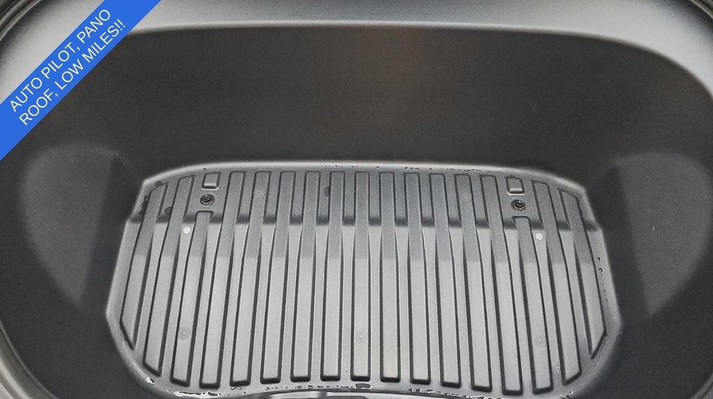 Used 2025 Tesla Model 3 Long Range RWD image 10