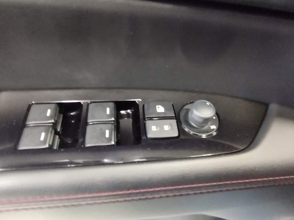 Used 2021 MAZDA CX-5 Carbon Edition image 22