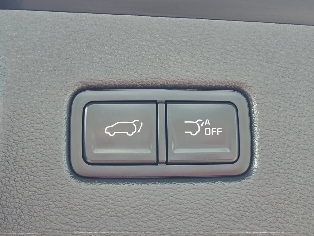 Certified 2025 Kia Telluride SX Prestige X-Line AWD/4WD image 17