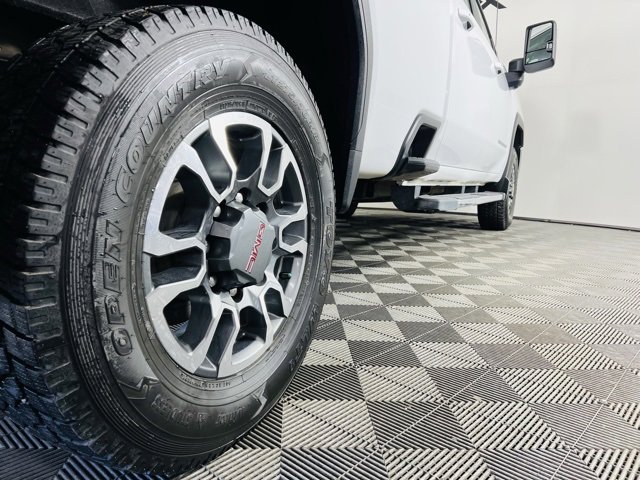 Used 2023 GMC Sierra 3500 SLE w/ SLE Value Package image 5