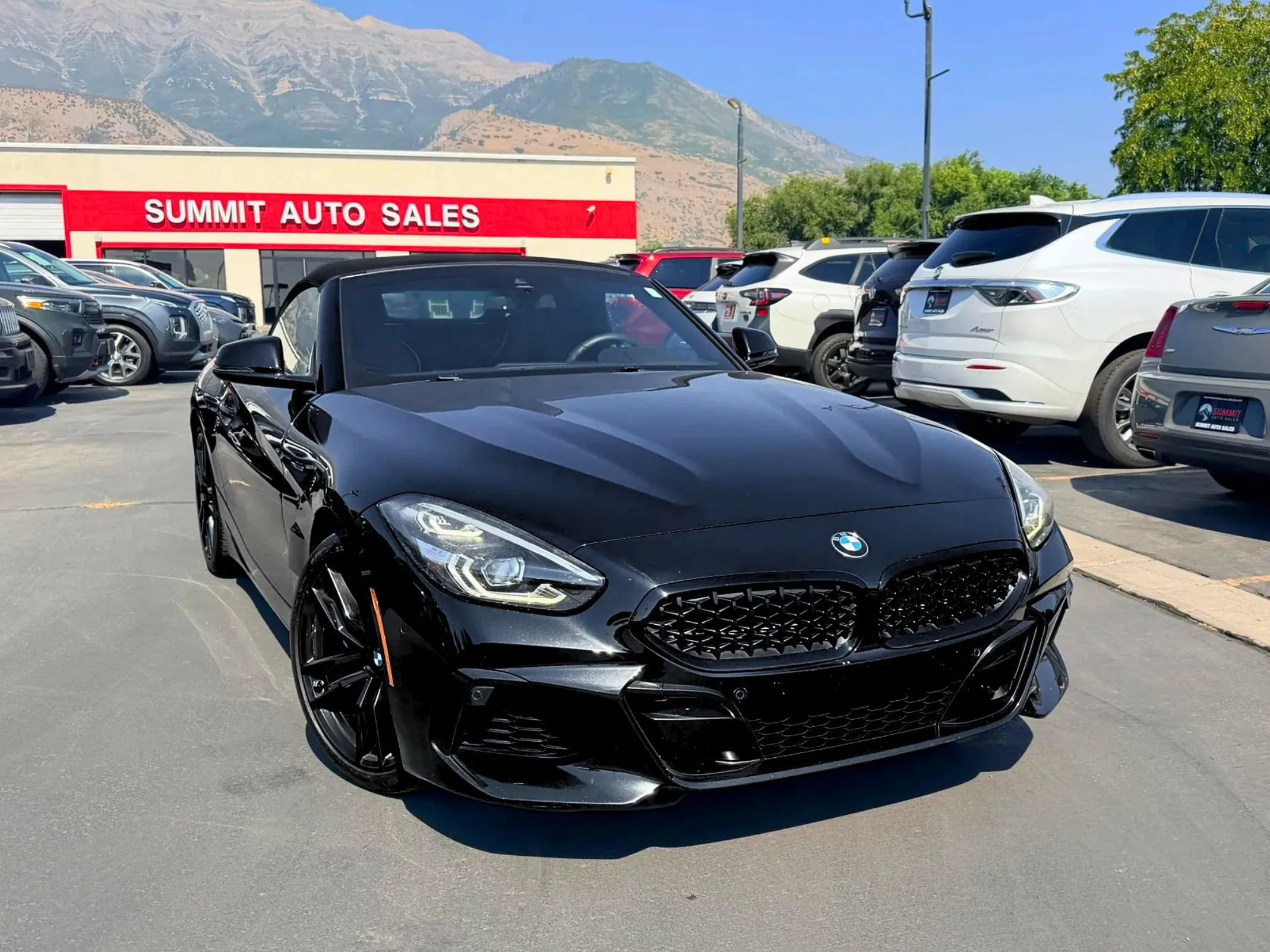 Used 2019 BMW Z4 sDrive30i w/ M Sport Package RWD image 2