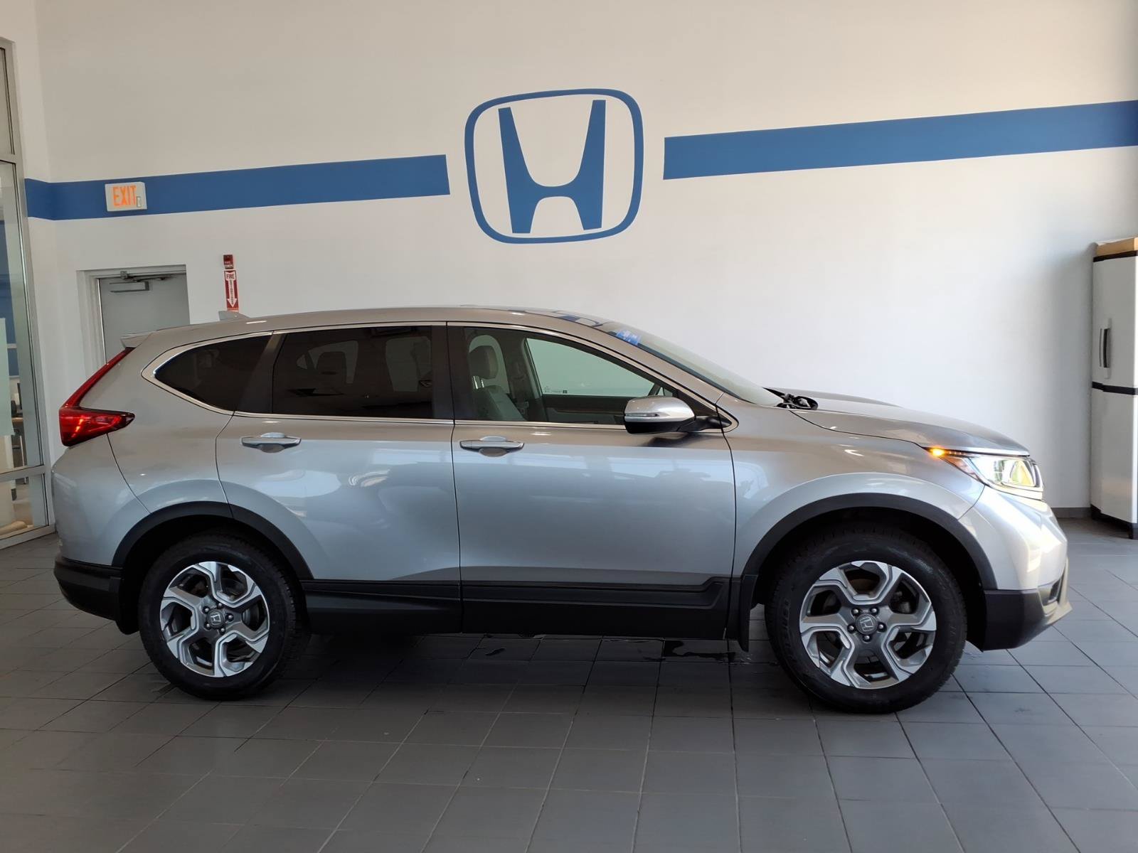 Certified 2017 Honda CR-V EX-L image 4