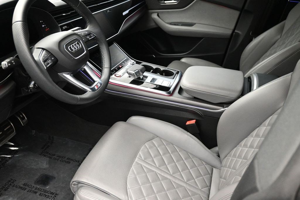 Used 2024 Audi SQ8 Prestige AWD/4WD image 16