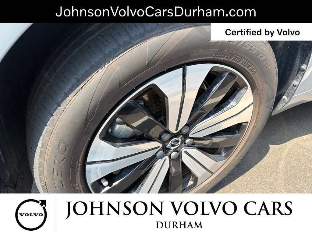Used 2024 Volvo XC60 T8 Plus AWD/4WD image 11