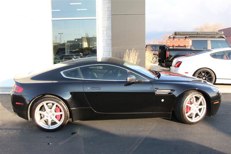 Used 2006 Aston Martin V8 Vantage Coupe image 11