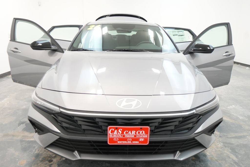 New 2026 Hyundai Elantra Sport image 27