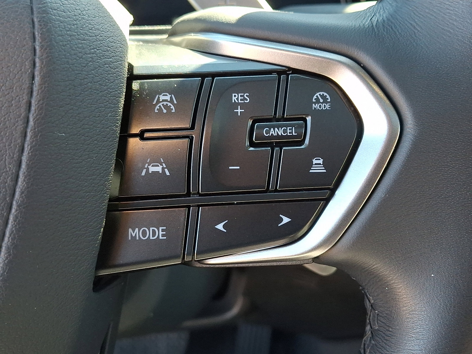 Used 2025 Lexus RX 350 Premium w/ Accessory Package image 22