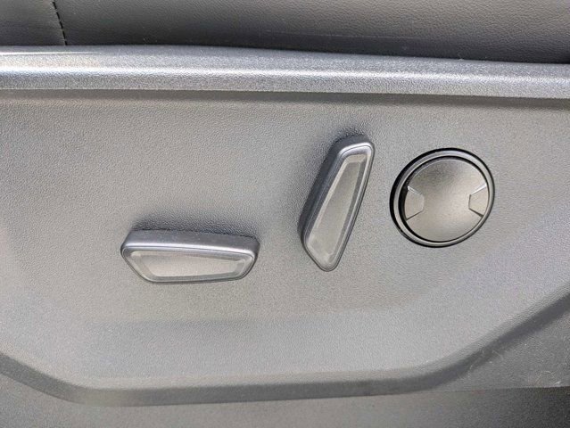 Used 2025 Ford Expedition Platinum AWD/4WD image 22