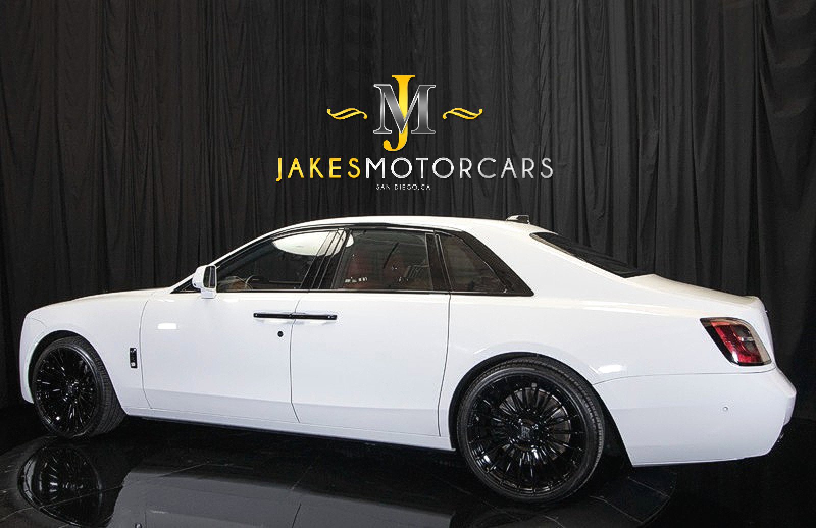 Used 2021 Rolls-Royce Ghost image 10