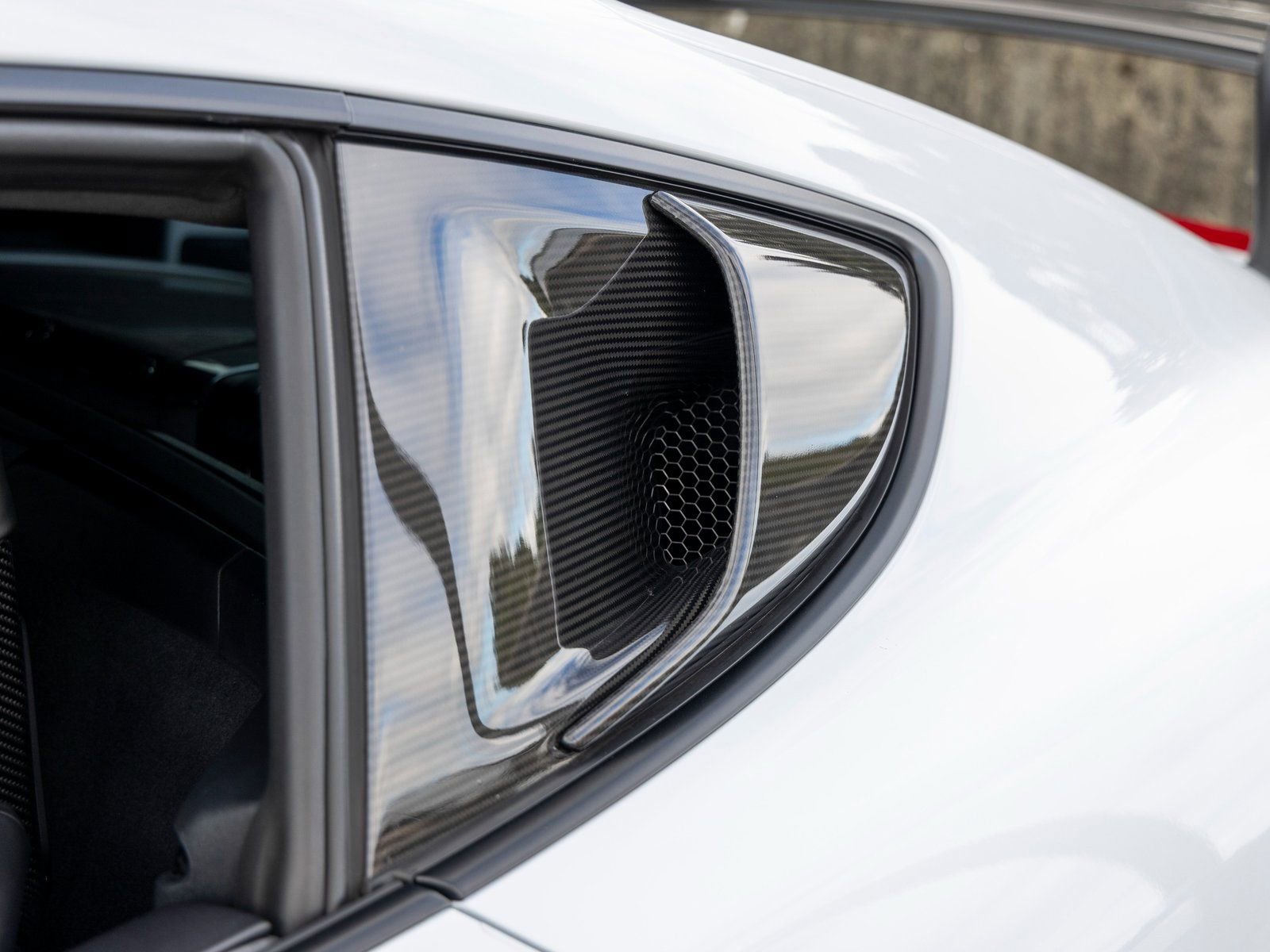 Used 2023 Porsche 718 Cayman GT4 RS RWD image 22