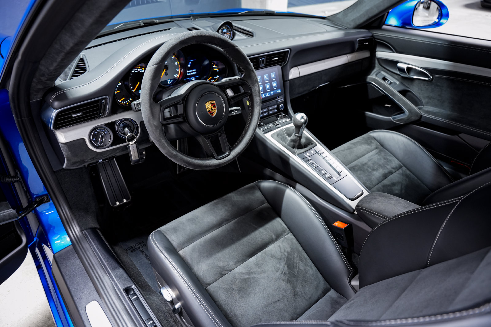 Used 2018 Porsche 911 GT3 RWD image 9