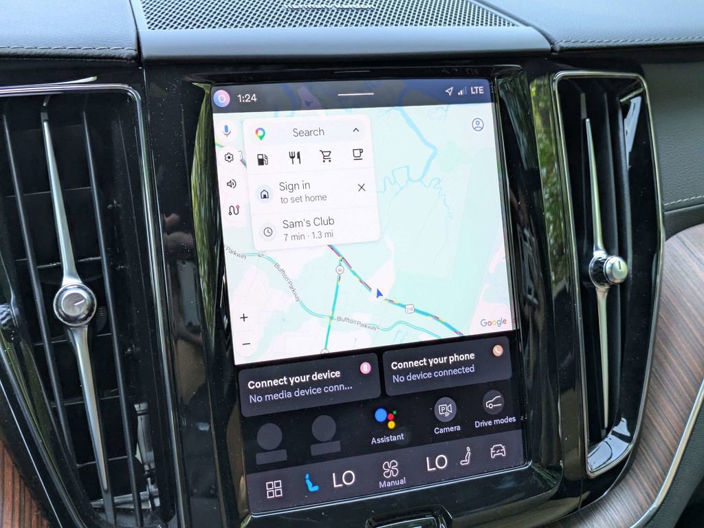 Certified 2023 Volvo XC60 B5 Ultimate w/ Protection Package Premier FWD image 23