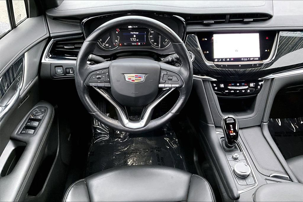 Used 2021 Cadillac XT6 Premium Luxury image 5