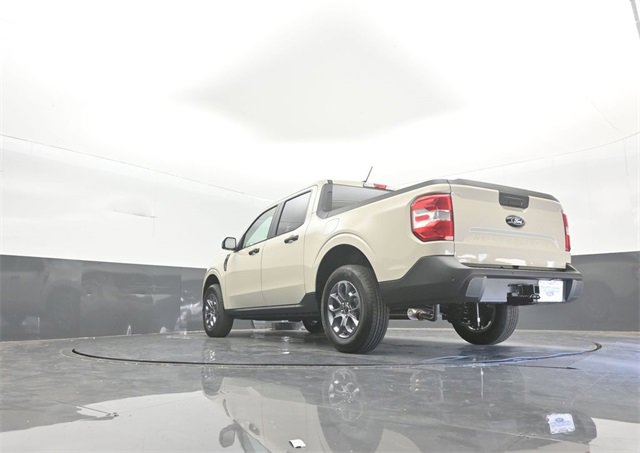 New 2025 Ford Maverick XLT image 33