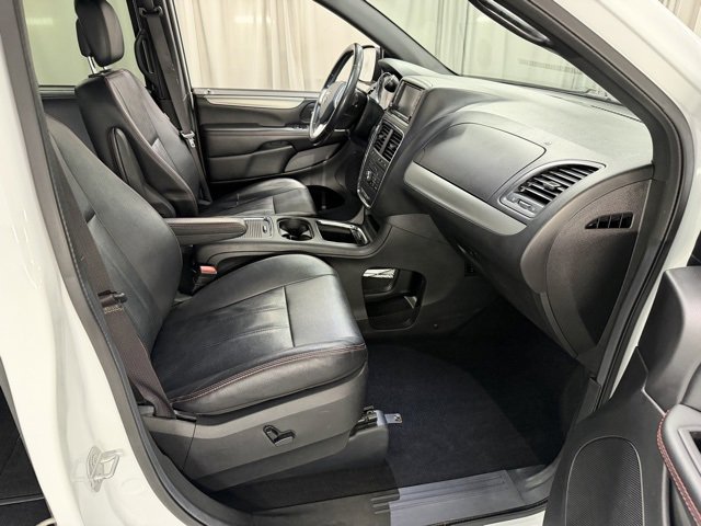 Used 2019 Dodge Grand Caravan GT image 7