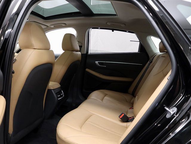Used 2024 Hyundai Sonata Limited image 12