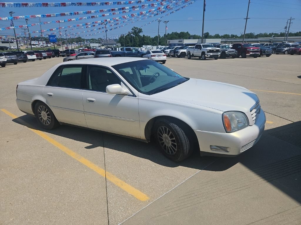 Used 2005 Cadillac De Ville DHS w/ Equipment Group FWD image 2
