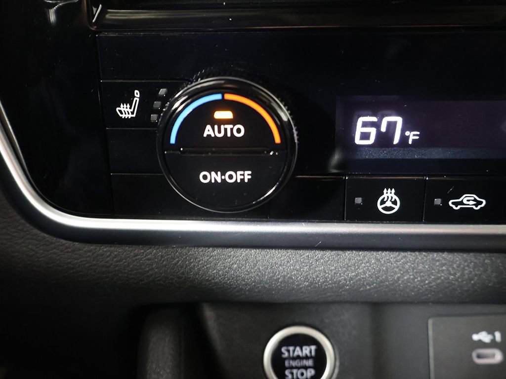 Used 2022 Nissan Rogue SV w/ SV Premium Package AWD/4WD image 46