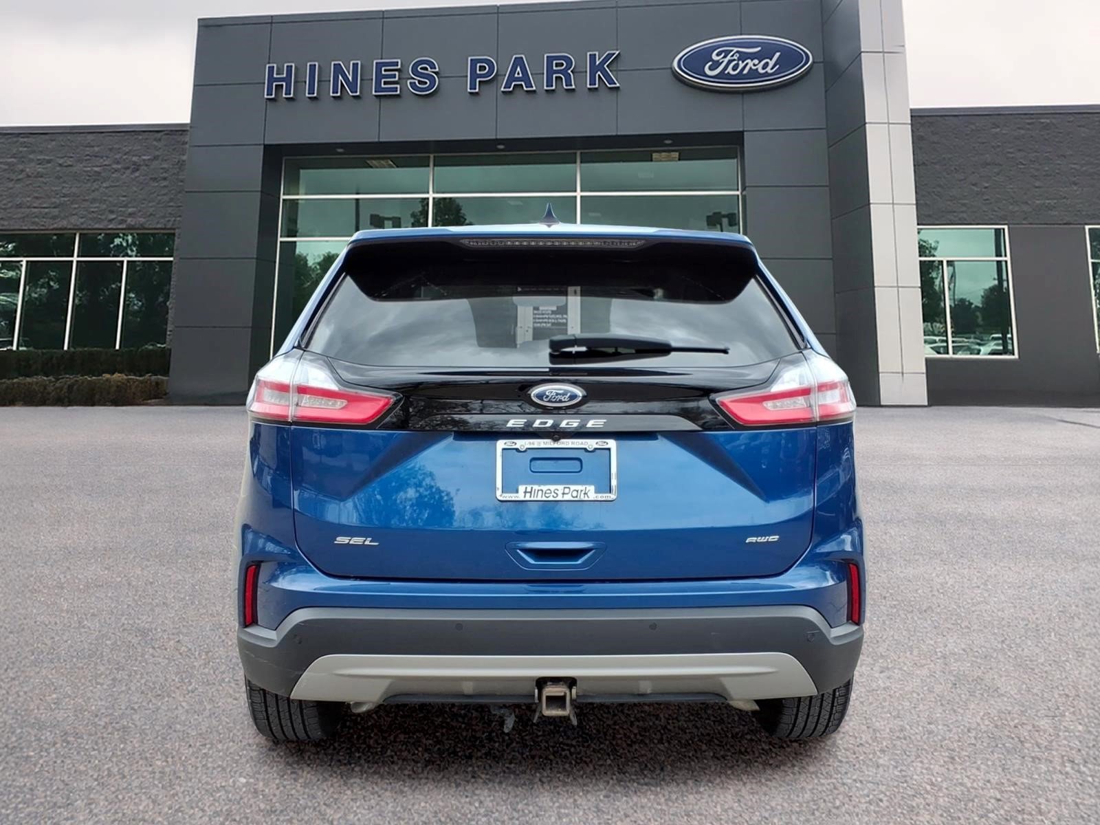 Used 2023 Ford Edge SEL w/ Convenience Package AWD/4WD image 6