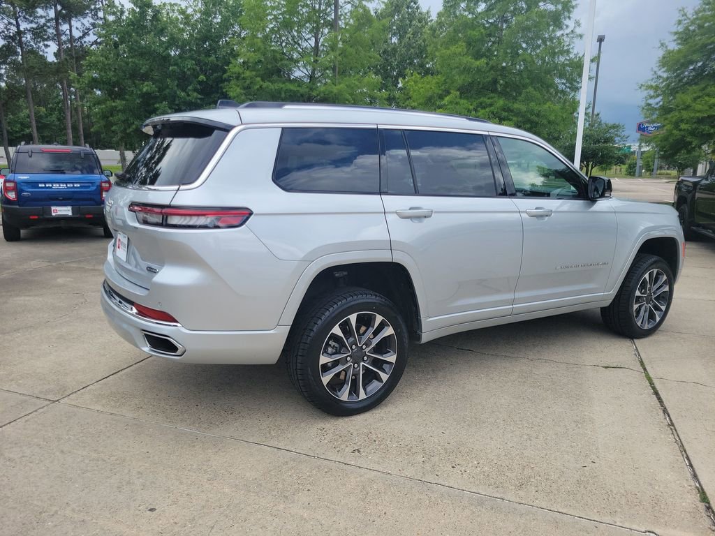 Used 2023 Jeep Grand Cherokee L Overland AWD/4WD image 7