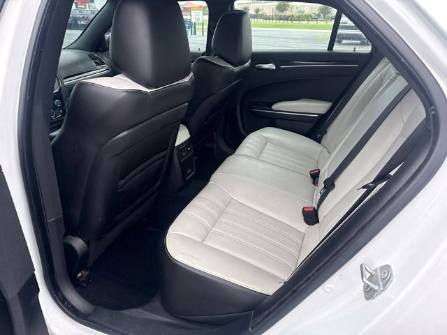 Used 2021 Chrysler 300 S RWD image 9