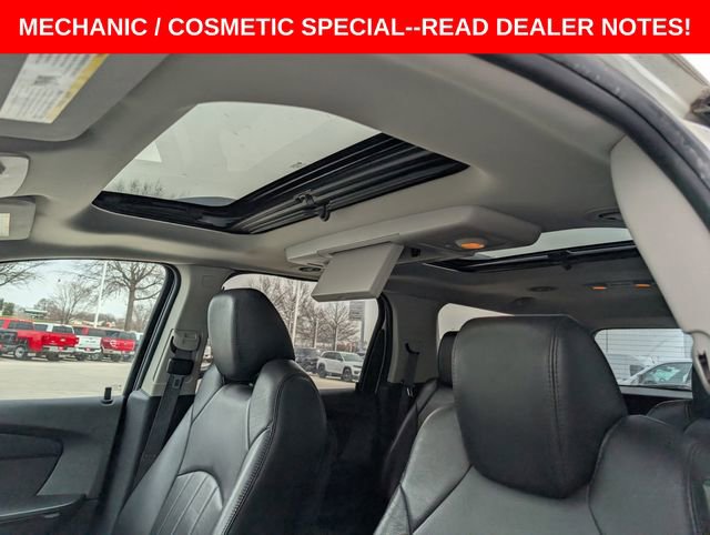 Used 2011 GMC Acadia Denali image 3