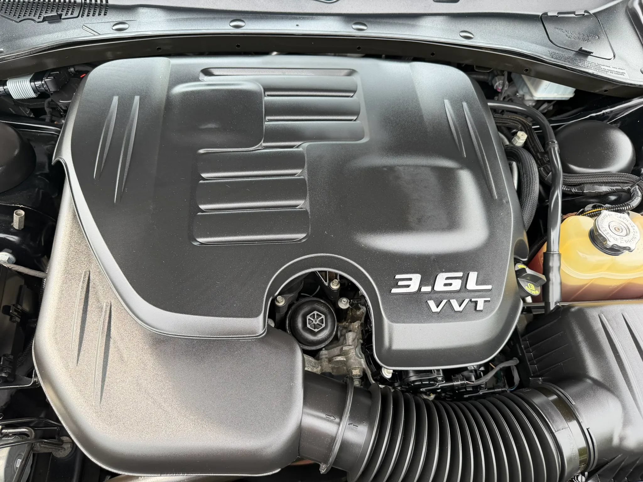 Used 2019 Dodge Charger SXT AWD/4WD image 52